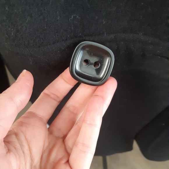 Nygard Black Pea coat wool cashmere blend. Size 16. Great details. - Picture 3 of 5